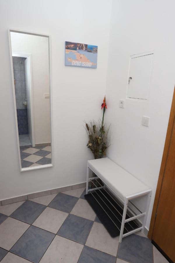 Apartment Relaxing Sea View, Okrug Gornji Exterior photo